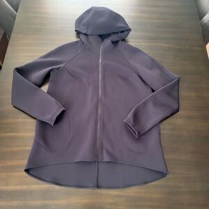 Lululemon Womens Embrace The Space Scuba Hoodie Black Size 8 Sweat Wicking Yoga